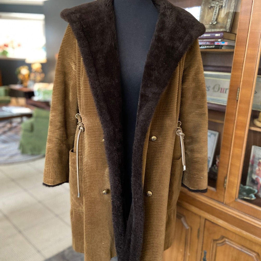 Vintage corduroy super warm faux fur lined coat